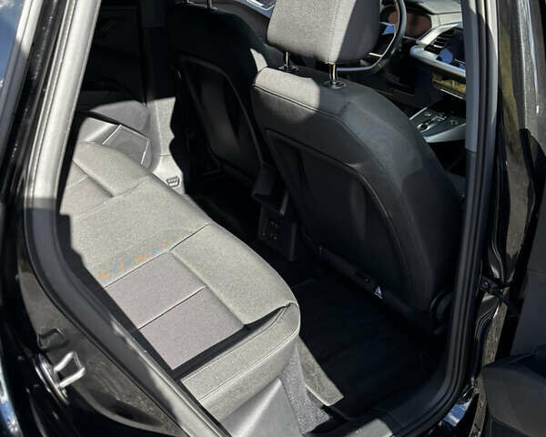 Ауді Q4 e-tron 2023 у Рівному на Automoto.ua Чорний Ауді Q4 e-tron, об'ємом двигуна 0 л та пробігом 33 тис. км за 22900 $, фото 19 на Automoto.ua