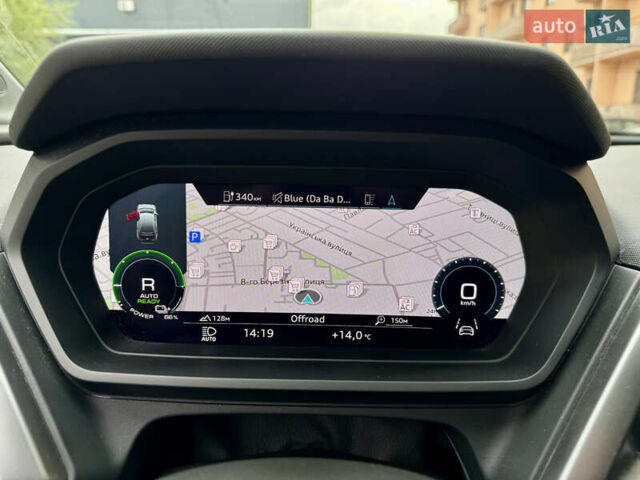 Ауди Q4 e-tron 2023 в Ужгороде на Automoto.ua Черный Ауди Q4 e-tron, объемом двигателя 0 л и пробегом 30 тыс. км за 33000 $, фото 29 на Automoto.ua