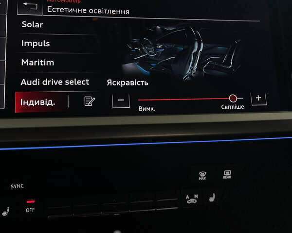 Черный Ауди Q4 e-tron, объемом двигателя 0 л и пробегом 4 тыс. км за 34300 $, фото 16 на Automoto.ua