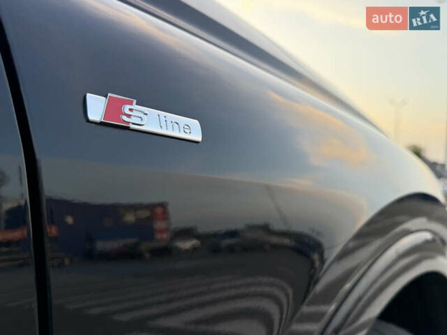 Чорний Ауді Q4 e-tron, об'ємом двигуна 0 л та пробігом 24 тис. км за 28700 $, фото 10 на Automoto.ua