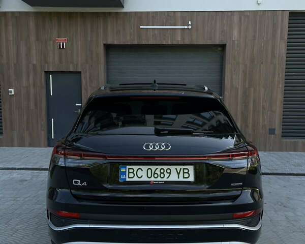 Черный Ауди Q4 e-tron, объемом двигателя 0 л и пробегом 4 тыс. км за 34300 $, фото 6 на Automoto.ua