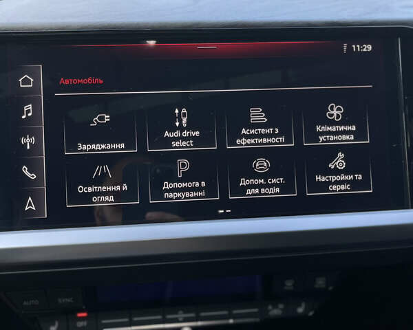Черный Ауди Q4 e-tron, объемом двигателя 0 л и пробегом 4 тыс. км за 34300 $, фото 18 на Automoto.ua