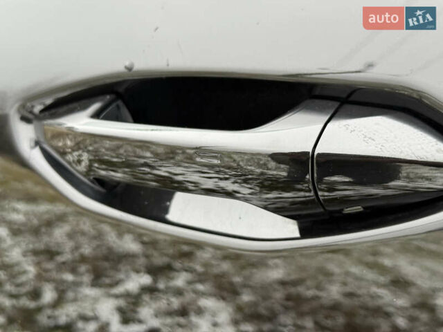 Черный Ауди Q4 e-tron, объемом двигателя 0 л и пробегом 33 тыс. км за 23999 $, фото 25 на Automoto.ua