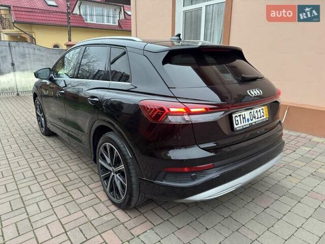 Черный Ауди Q4 e-tron, объемом двигателя 0 л и пробегом 81 тыс. км за 28700 $, фото 6 на Automoto.ua