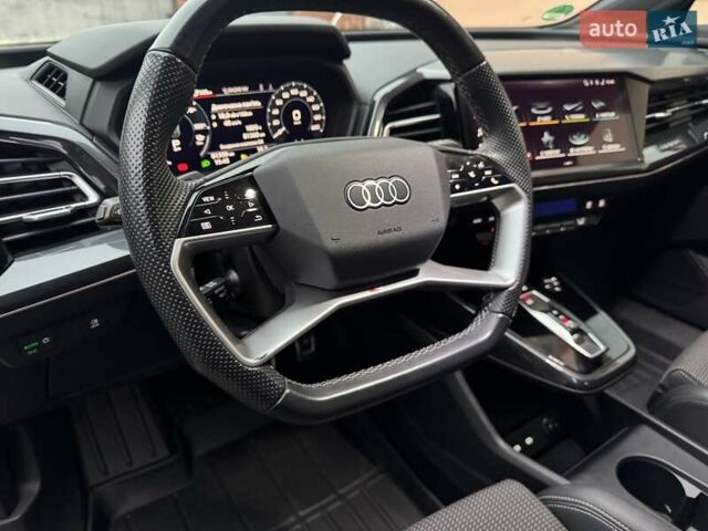 Черный Ауди Q4 e-tron, объемом двигателя 0 л и пробегом 81 тыс. км за 28700 $, фото 10 на Automoto.ua