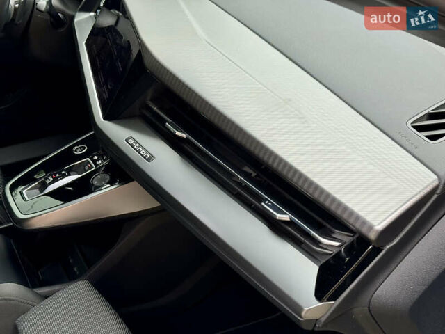 Ауди Q4 e-tron 2023 в Ужгороде на Automoto.ua Черный Ауди Q4 e-tron, объемом двигателя 0 л и пробегом 30 тыс. км за 33000 $, фото 23 на Automoto.ua