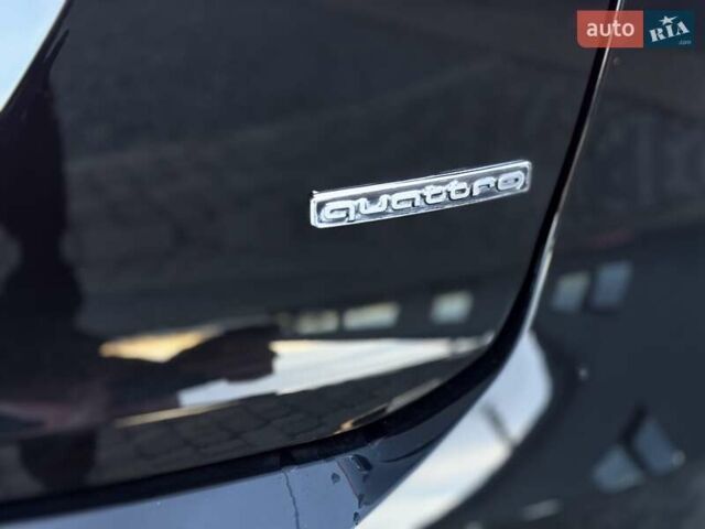 Чорний Ауді Q4 e-tron, об'ємом двигуна 0 л та пробігом 1 тис. км за 30999 $, фото 27 на Automoto.ua