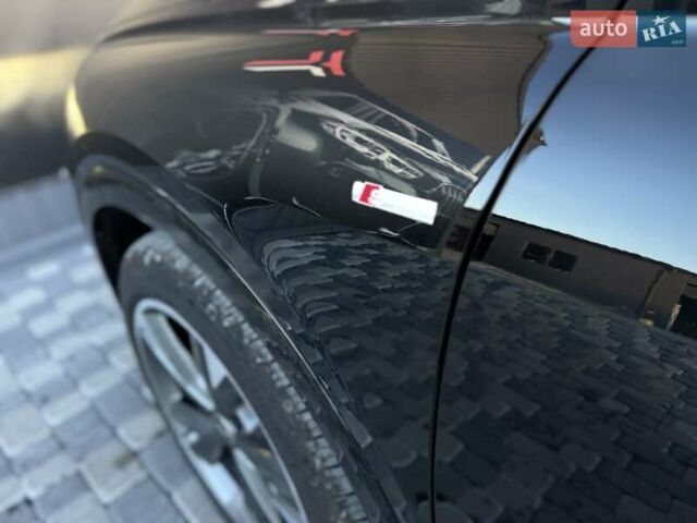 Чорний Ауді Q4 e-tron, об'ємом двигуна 0 л та пробігом 1 тис. км за 30999 $, фото 33 на Automoto.ua