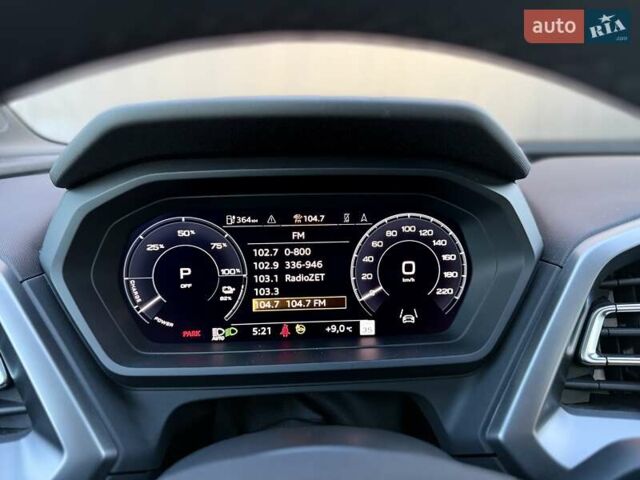 Чорний Ауді Q4 e-tron, об'ємом двигуна 0 л та пробігом 1 тис. км за 30999 $, фото 64 на Automoto.ua