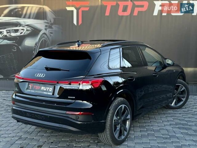 Чорний Ауді Q4 e-tron, об'ємом двигуна 0 л та пробігом 1 тис. км за 30999 $, фото 19 на Automoto.ua
