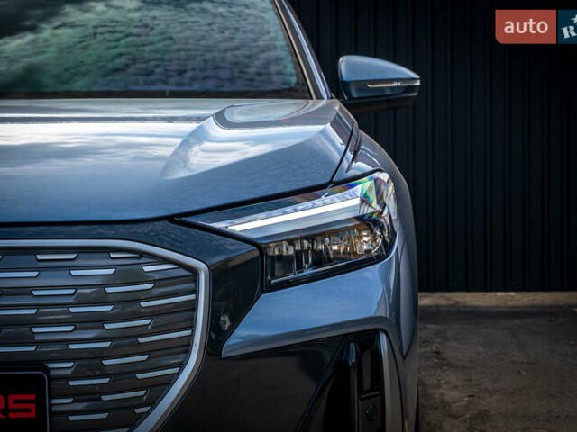 Чорний Ауді Q4 e-tron, об'ємом двигуна 0 л та пробігом 11 тис. км за 29500 $, фото 5 на Automoto.ua