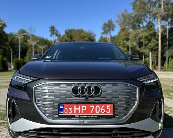 Фиолетовый Ауди Q4 e-tron, объемом двигателя 0 л и пробегом 33 тыс. км за 37500 $, фото 14 на Automoto.ua