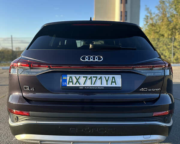 Фиолетовый Ауди Q4 e-tron, объемом двигателя 0 л и пробегом 33 тыс. км за 37500 $, фото 9 на Automoto.ua