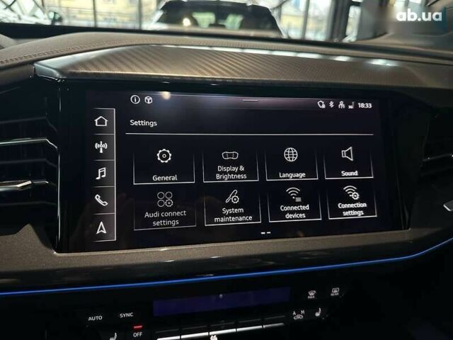Ауди Q4 e-tron, объемом двигателя 4.25 л и пробегом 1 тыс. км за 31990 $, фото 22 на Automoto.ua