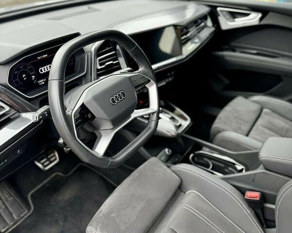 Ауді Q4 e-tron, об'ємом двигуна 12.58 л та пробігом 13 тис. км за 28999 $, фото 17 на Automoto.ua