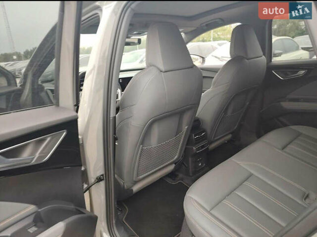 Ауди Q4 e-tron, объемом двигателя 0 л и пробегом 20 тыс. км за 26499 $, фото 1 на Automoto.ua