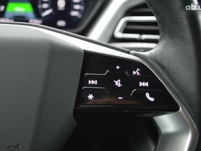 Ауди Q4 e-tron, объемом двигателя 0 л и пробегом 22 тыс. км за 29999 $, фото 21 на Automoto.ua