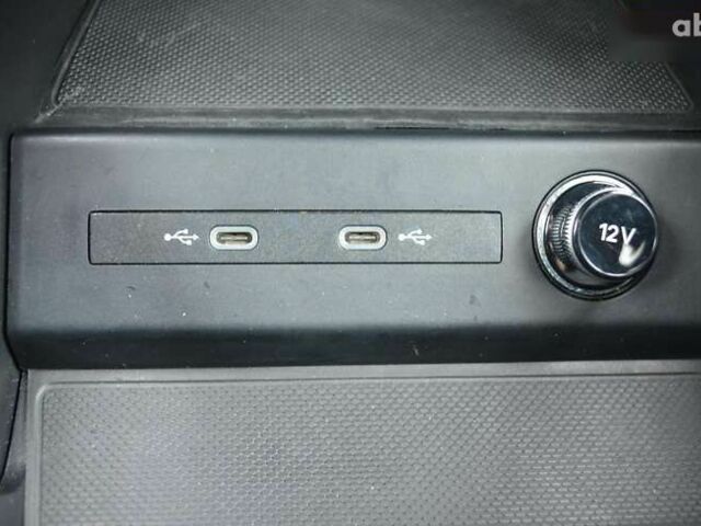 Ауди Q4 e-tron, объемом двигателя 0 л и пробегом 22 тыс. км за 29999 $, фото 27 на Automoto.ua