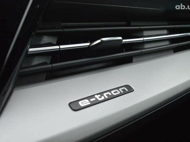 Ауди Q4 e-tron, объемом двигателя 0 л и пробегом 22 тыс. км за 29999 $, фото 28 на Automoto.ua