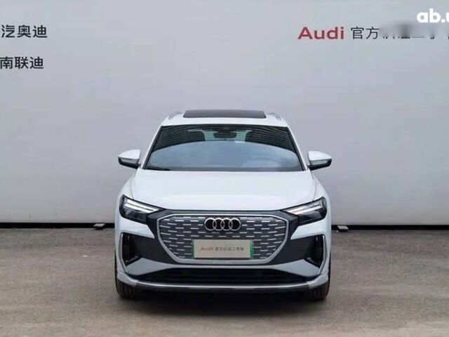 Ауди Q4 e-tron, объемом двигателя 0 л и пробегом 8 тыс. км за 27000 $, фото 1 на Automoto.ua