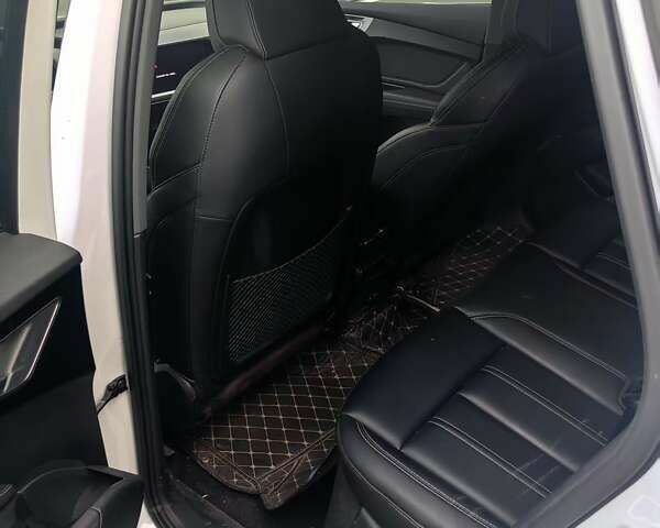 Ауди Q4 e-tron, объемом двигателя 0 л и пробегом 33 тыс. км за 24500 $, фото 6 на Automoto.ua