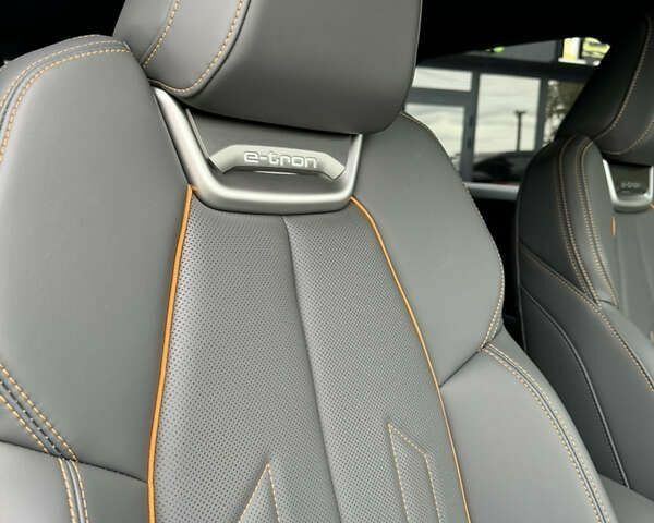 Ауді Q4 e-tron, об'ємом двигуна 0 л та пробігом 5 тис. км за 30000 $, фото 26 на Automoto.ua
