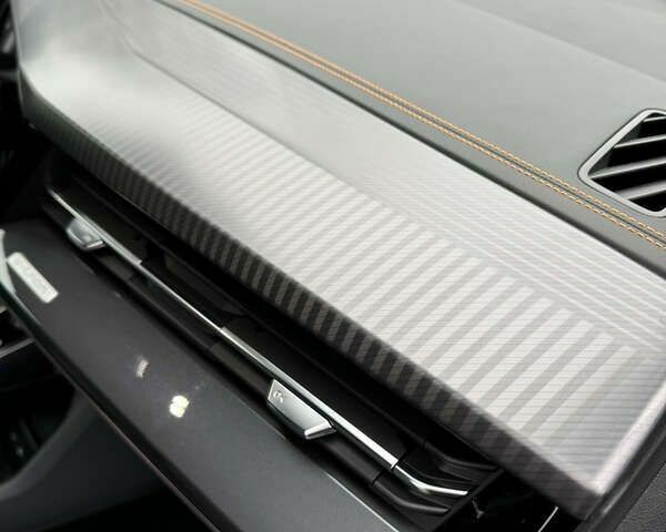 Ауди Q4 e-tron, объемом двигателя 0 л и пробегом 25 тыс. км за 26500 $, фото 26 на Automoto.ua