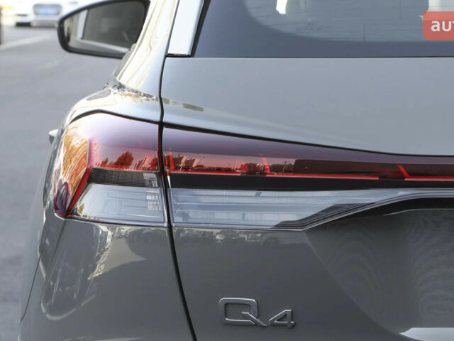 купить новое авто Ауди Q4 e-tron 2023 года от официального дилера Global Electric Ауди фото