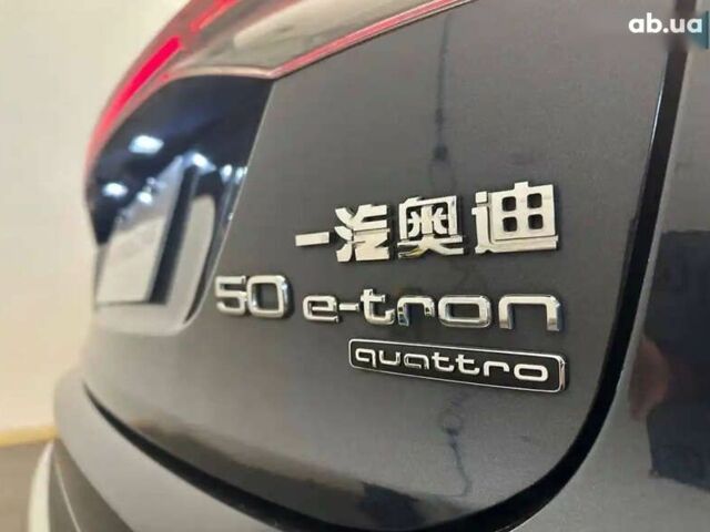 Ауди Q4 e-tron, объемом двигателя 0 л и пробегом 5 тыс. км за 29500 $, фото 7 на Automoto.ua