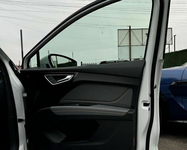 Ауди Q4 e-tron, объемом двигателя 0 л и пробегом 6 тыс. км за 26500 $, фото 25 на Automoto.ua
