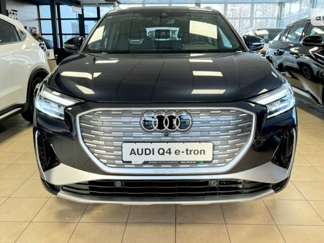 купити нове авто Ауді Q4 e-tron 2023 року від офіційного дилера АТЛАНТ МОТОРЗ ЕНЕРДЖІ Ауді фото