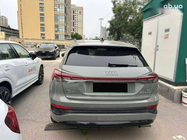 Ауді Q4 e-tron, об'ємом двигуна 0 л та пробігом 6 тис. км за 26999 $, фото 3 на Automoto.ua