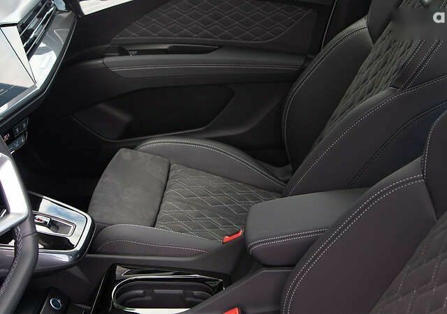 Ауді Q4 e-tron, об'ємом двигуна 0 л та пробігом 1 тис. км за 41400 $, фото 15 на Automoto.ua
