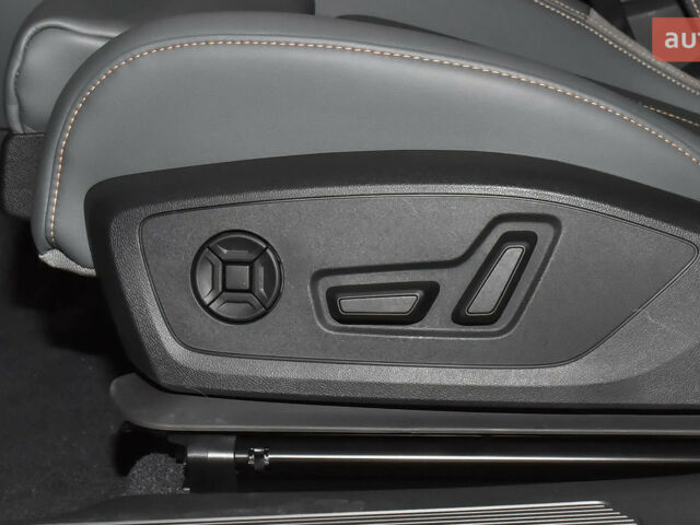 купить новое авто Ауди Q4 e-tron 2023 года от официального дилера Global Electric Ауди фото