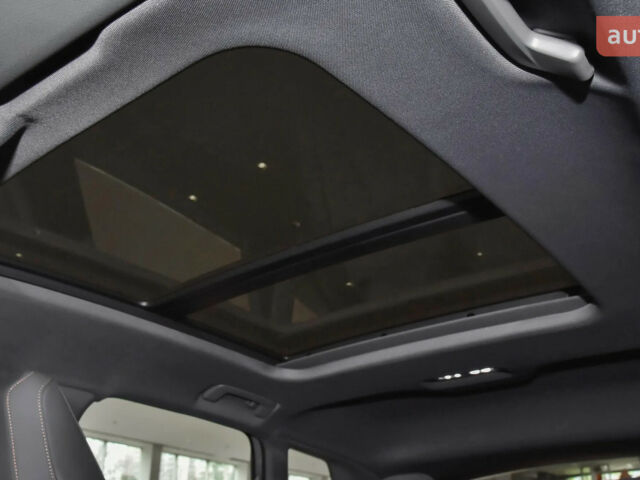 купить новое авто Ауди Q4 e-tron 2023 года от официального дилера Global Electric Ауди фото