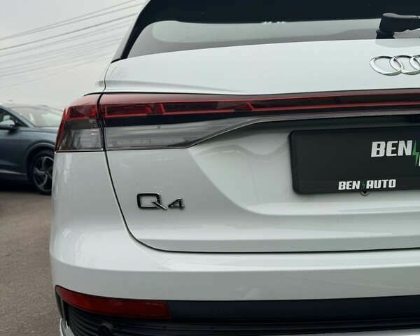 Ауди Q4 e-tron, объемом двигателя 0 л и пробегом 25 тыс. км за 26500 $, фото 10 на Automoto.ua