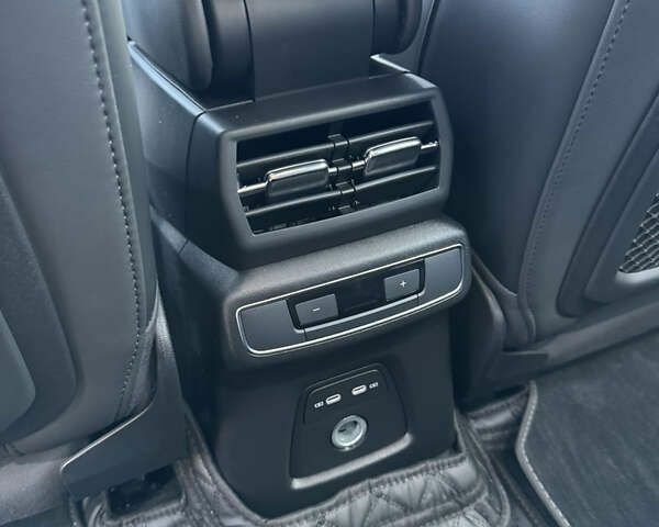 Ауди Q4 e-tron, объемом двигателя 0 л и пробегом 6 тыс. км за 29500 $, фото 24 на Automoto.ua