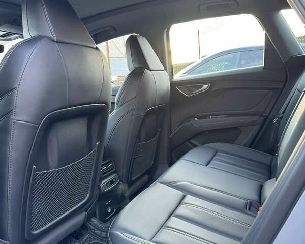 Ауди Q4 e-tron, объемом двигателя 0 л и пробегом 6 тыс. км за 29500 $, фото 27 на Automoto.ua