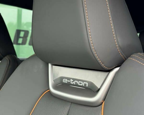 Ауді Q4 e-tron, об'ємом двигуна 0 л та пробігом 5 тис. км за 30000 $, фото 28 на Automoto.ua