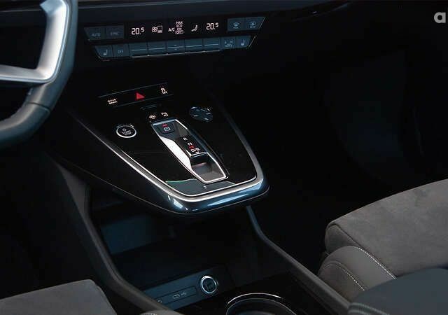 Ауді Q4 e-tron, об'ємом двигуна 0 л та пробігом 1 тис. км за 41400 $, фото 17 на Automoto.ua