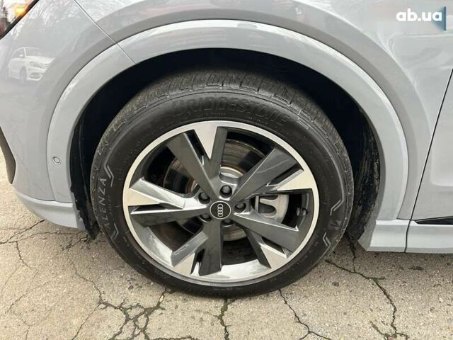 Ауди Q4 e-tron, объемом двигателя 0 л и пробегом 5 тыс. км за 39999 $, фото 3 на Automoto.ua