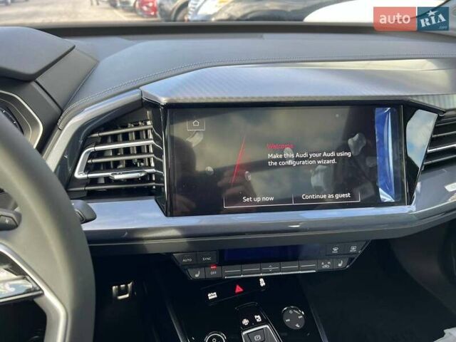Ауди Q4 e-tron, объемом двигателя 0 л и пробегом 1 тыс. км за 33900 $, фото 1 на Automoto.ua