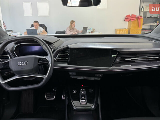 купить новое авто Ауди Q4 e-tron 2024 года от официального дилера Global Electric Ауди фото