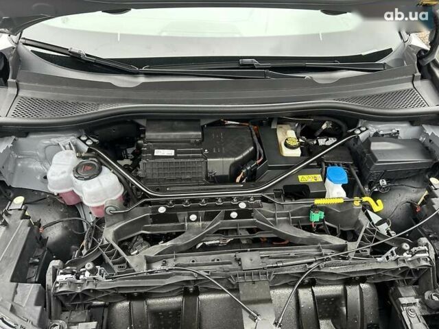 Ауди Q4 e-tron, объемом двигателя 0 л и пробегом 5 тыс. км за 39999 $, фото 23 на Automoto.ua