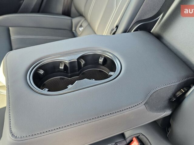 купити нове авто Ауді Q4 e-tron 2024 року від офіційного дилера Максим Путрівка Ауді фото