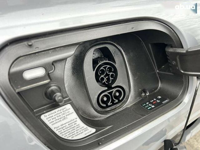 Ауди Q4 e-tron, объемом двигателя 0 л и пробегом 5 тыс. км за 39999 $, фото 20 на Automoto.ua