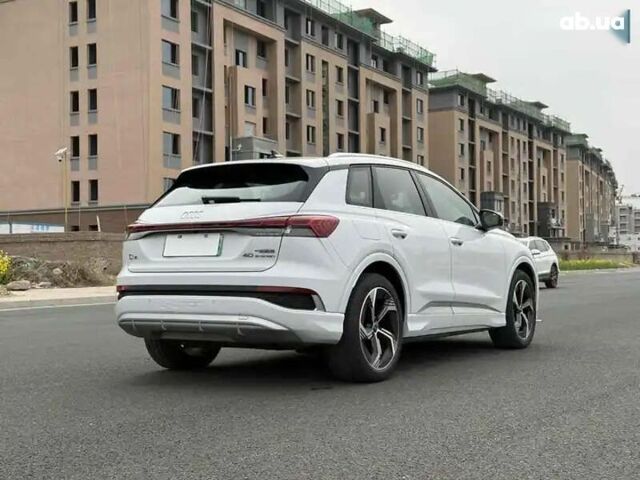 Ауди Q4 e-tron, объемом двигателя 0 л и пробегом 2 тыс. км за 30100 $, фото 4 на Automoto.ua