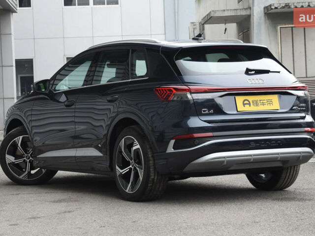 купить новое авто Ауди Q4 e-tron 2025 года от официального дилера Денис Фатов Ауди фото