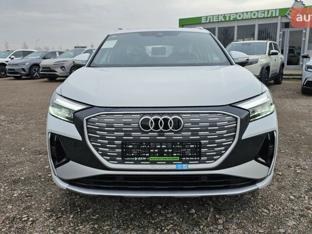 купить новое авто Ауди Q4 e-tron 2025 года от официального дилера Максим Путрівка Ауди фото