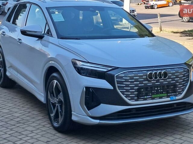купить новое авто Ауди Q4 e-tron 2025 года от официального дилера Макс Ауди фото